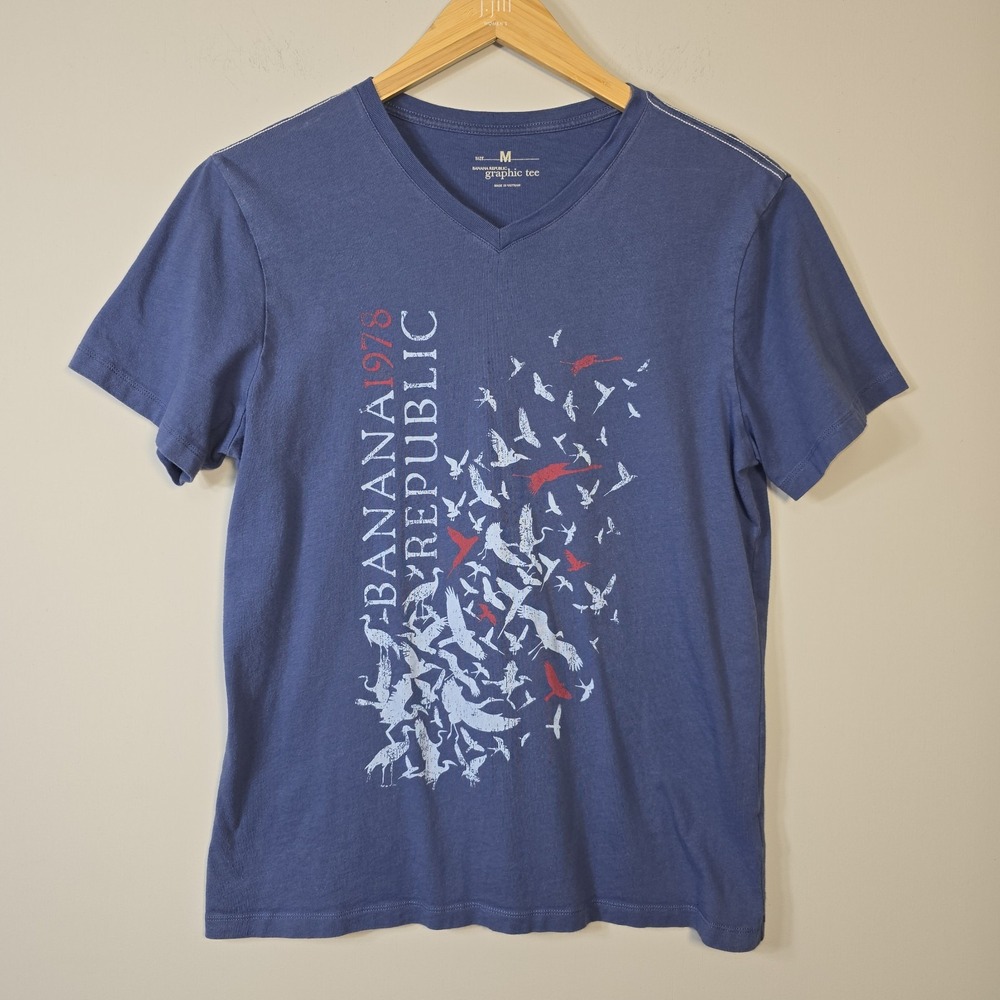 Banana Republic T-shirt Tee Mens Size M Birds Graphic Print Short Sleeve Size M
